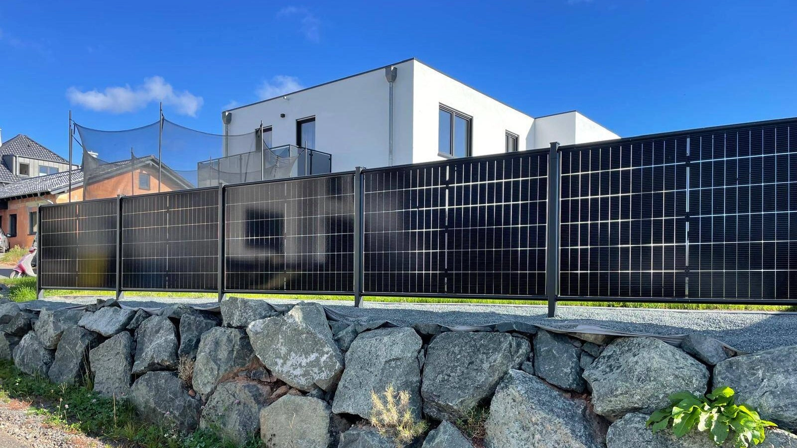 FlexAD Solarzaun, FlexAD PV Zaun, PV Gartenzaun, Solar Gartenzaun
